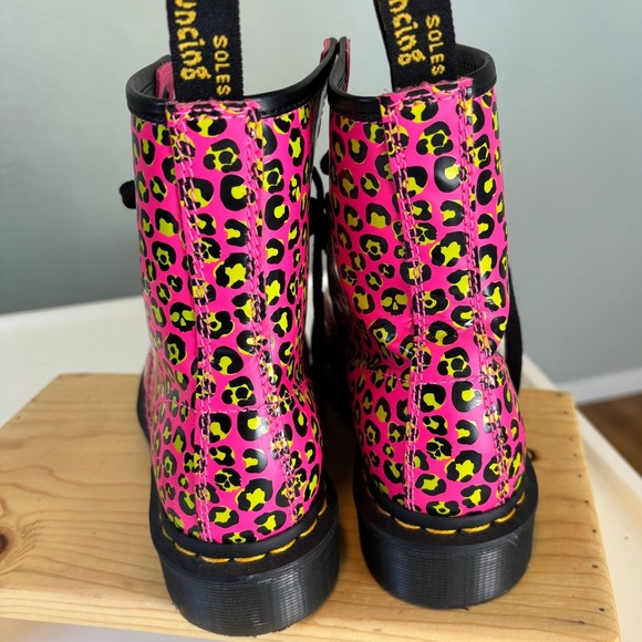 Dr Martens 1460 Neon Pink Lime Leopard Print Patent Leather Boots  Womens 6 - Picture 7 of 7